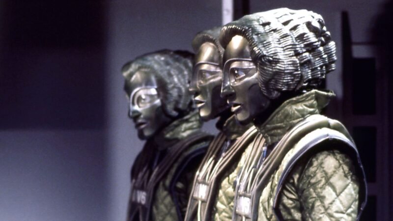Exclusive Doctor Who Fiction: What If… The Robots of Death Had Been A Sixth Doctor Story?