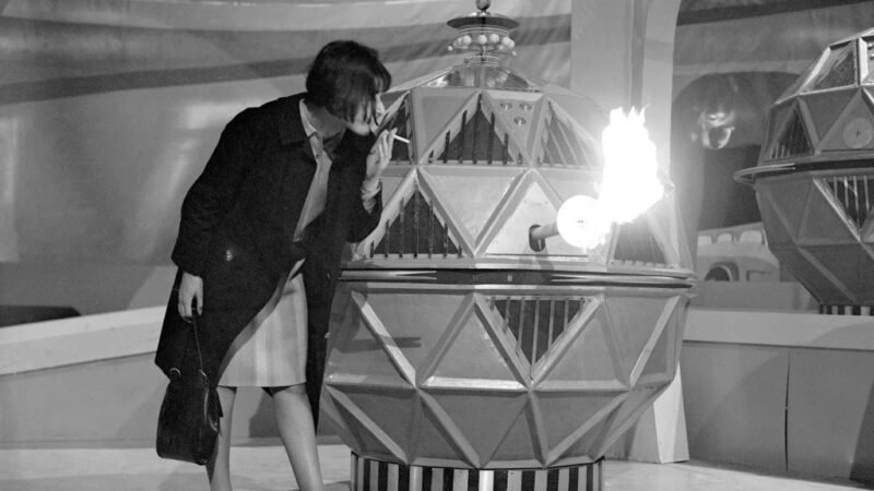 Blue Plaque Honouring Doctor Who’s First Producer, Verity Lambert, Unveiled Again